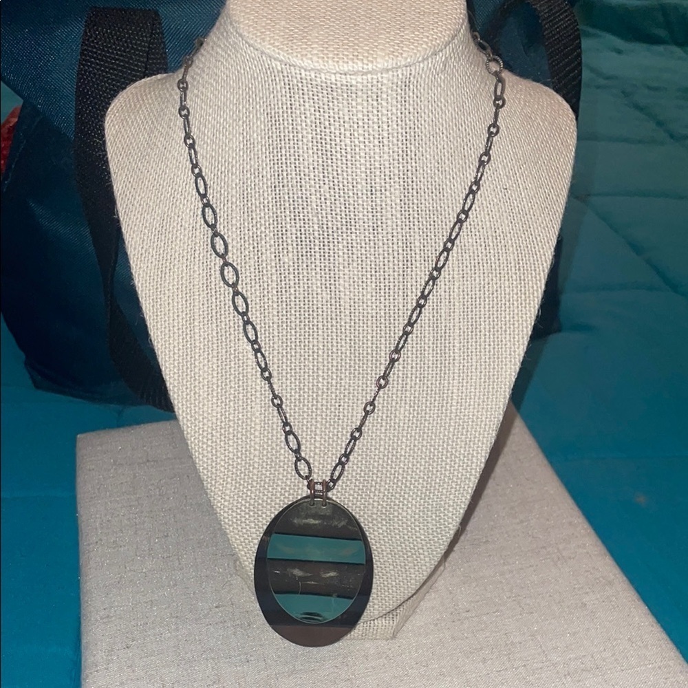 Elegant Brown and Silver Necklace with Pendant